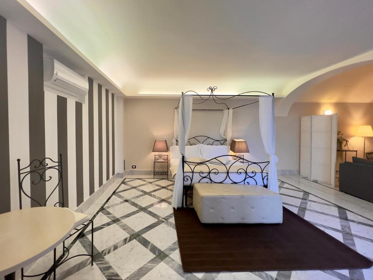 Maria Au - Estella Italia 4*