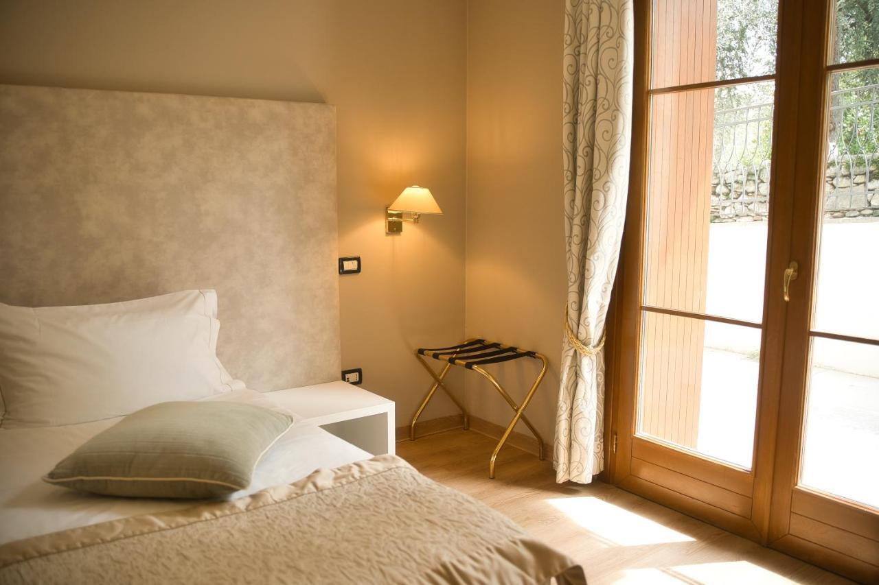 Hotel Maria Au - Estella Italia Toscolano Maderno